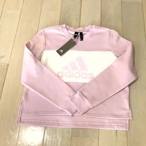 ❣️Adidas❣️NWT❣️Perfect sweatshirt❣️❤️❤️🦋🌺🌸🌸💜